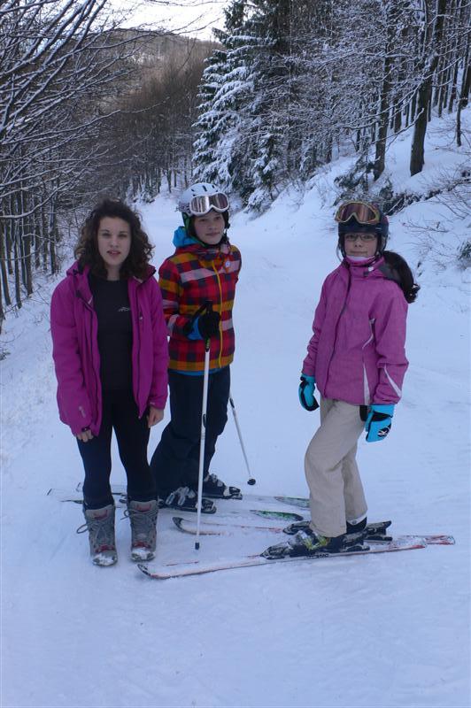 Skalka nás privítala snehom.