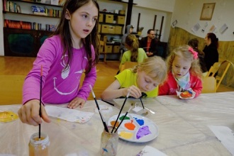 ...tradičné dielničky...