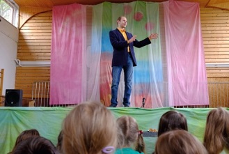 ...úvodné slová...