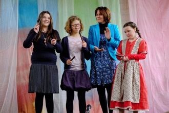 Naša trieda spieva.