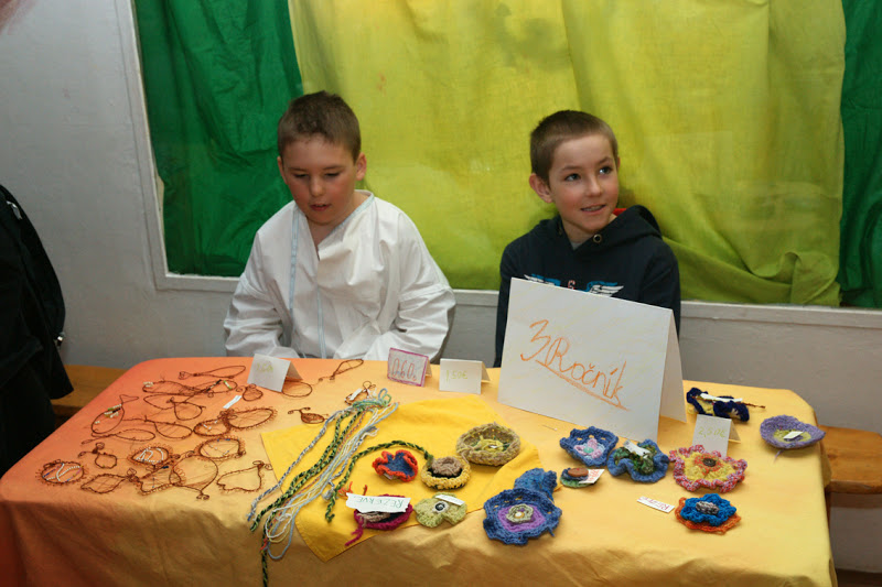 tretiaci predávajú svoje dielka